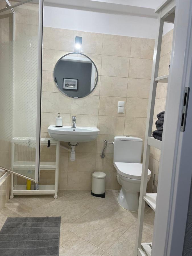 Uroczy Apartament W Scislym Centrum Gizycka Giżycko Kültér fotó